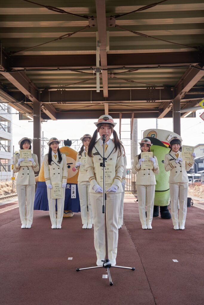 22/7(ナナニジ)JR天童駅「一日駅長就任式」