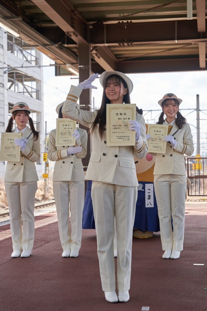 22/7(ナナニジ)JR天童駅「一日駅長就任式」